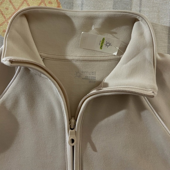 Aerie Quarter Zip - Picture 3 of 3